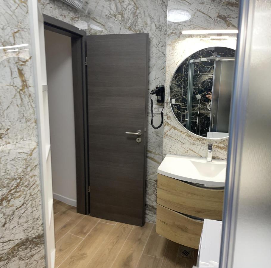 Luxury Town Center Apartments Zadar Bagian luar foto